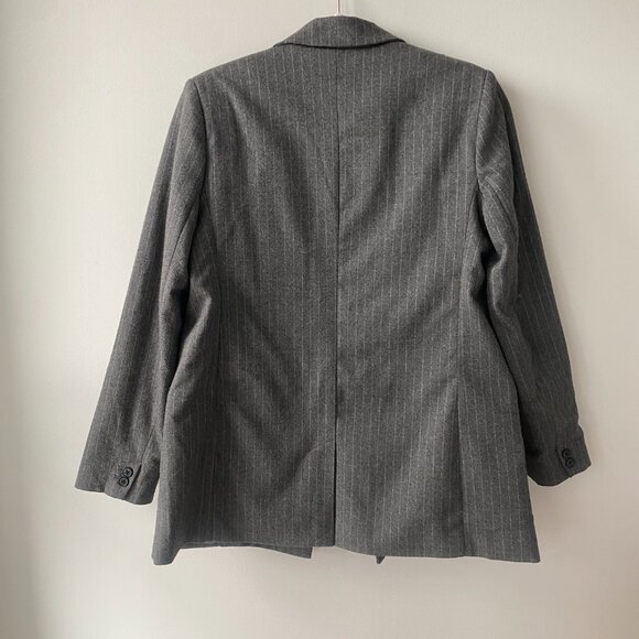 Reitmans Grey Pinstripe Blazer - Picture 8 of 10